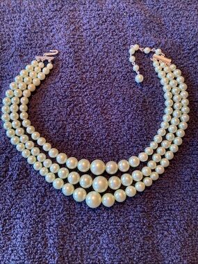 Pale Seafoam Triple Strand Beaded Necklace